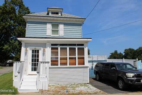 29 Chestnut Street, Rensselaer, NY 12144