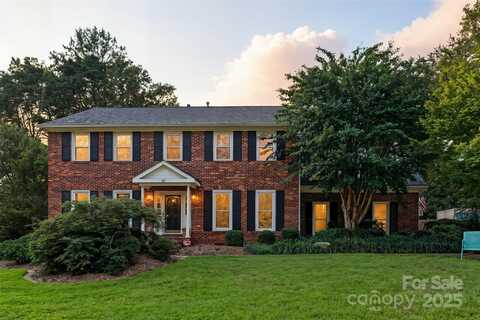 121 Pallisades Court, Mooresville, NC 28117