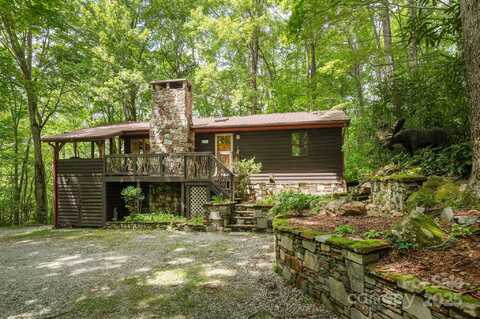 3014 Slick Fisher Road, Lake Toxaway, NC 28747