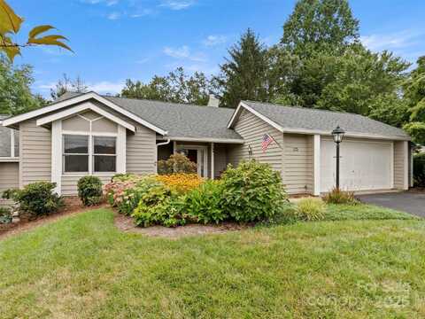 25 Cedarcliff Circle, Asheville, NC 28803