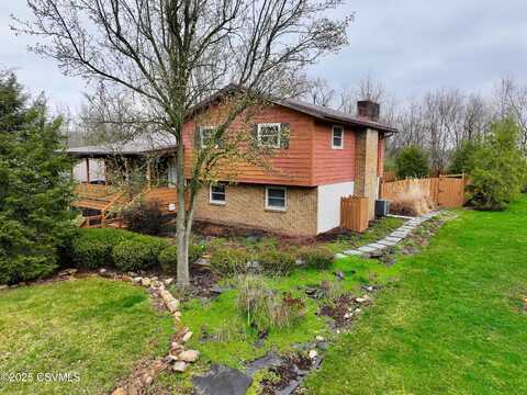 81 MONTCALM Place, Lewisburg, PA 17837