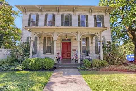 302 BROADWAY Street, Milton, PA 17847