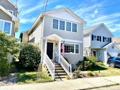 906 East Broadway, Milford, CT 06460