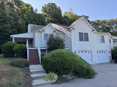 32 Murphys Drive, Groton, CT 06340