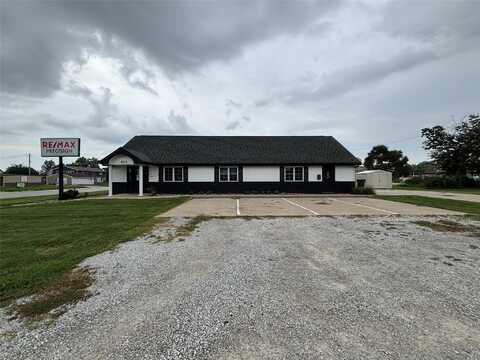 900 1st Avenue, Perry, IA 50220