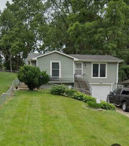 3525 Dubuque Avenue, Des Moines, IA 50317