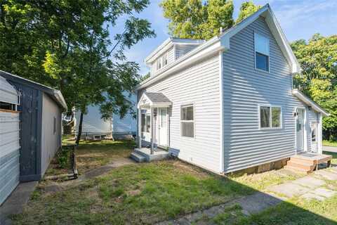 918 23rd Place, Des Moines, IA 50312