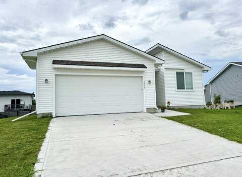 3504 Wolf Creek Road SW, Bondurant, IA 50035