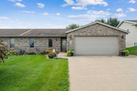 614 E Main, Epworth, IA 52045