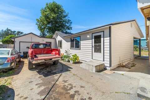 1718 Northcrest, Crescent City, CA 95531
