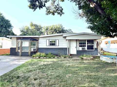 2627 Kansas, Woodward, OK 73801