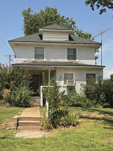 2002 E Elm, Enid, OK 73701