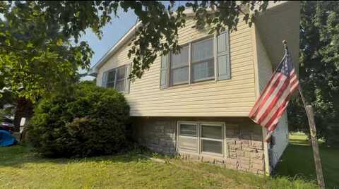 1119 E Spruce ST, Muir, MI 49783