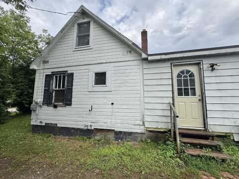 1811 Chestnut ST, Muir, MI 49783