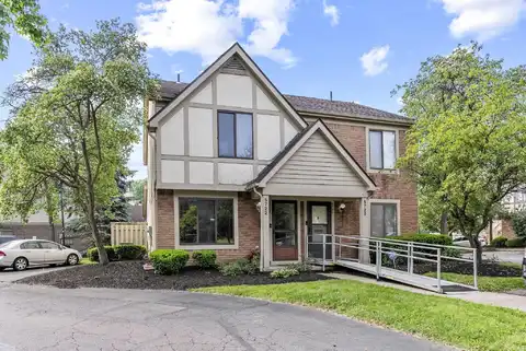 5722 Jousting Lane B, Columbus, OH 43231
