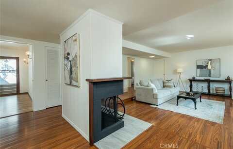 2931 Graceland Way, Glendale, CA 91206