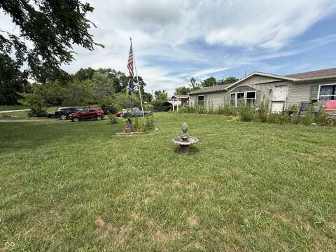 7472 S 1050 W, Owensville, IN 47665