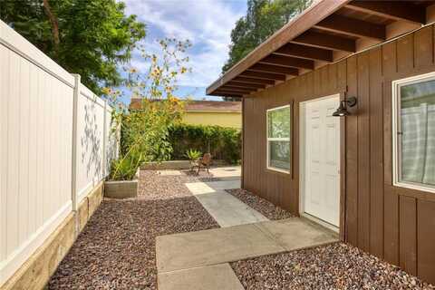 8230 Hillrose Street, Sunland, CA 91040