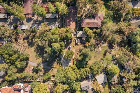18350 Sierra Drive, Sonoma, CA 95476