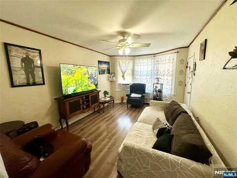 6 Swaine #4, West Orange, NJ 07052