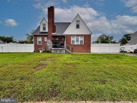 121 E LAFAYETTE AVENUE, MAGNOLIA, NJ 08049