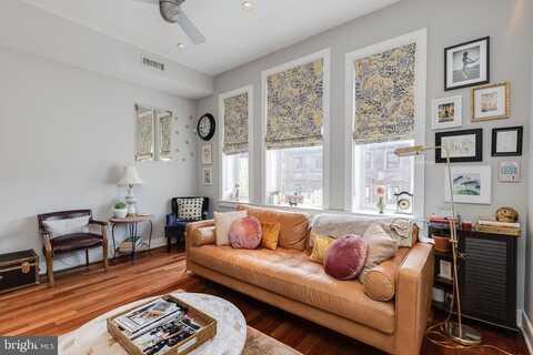 1519 PINE STREET, PHILADELPHIA, PA 19102