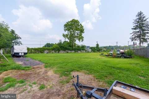 3027 OGLETOWN ROAD, NEWARK, DE 19713