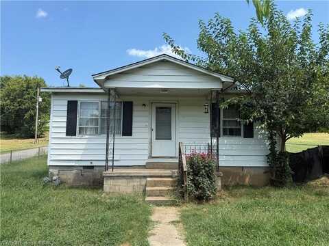 2001 Pryor AVE, Fort Smith, AR 72904