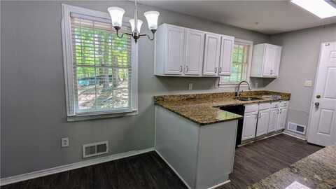 3043 Orbit Circle, Ellenwood, GA 30294