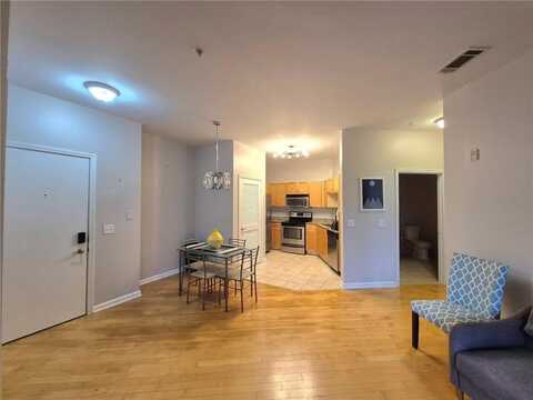 870 Mayson Turner Road, Atlanta, GA 30314