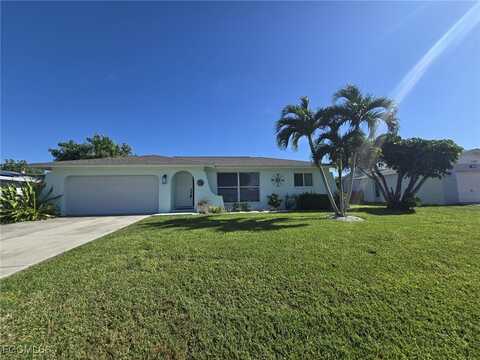 911 SE 32nd Street, Cape Coral, FL 33904