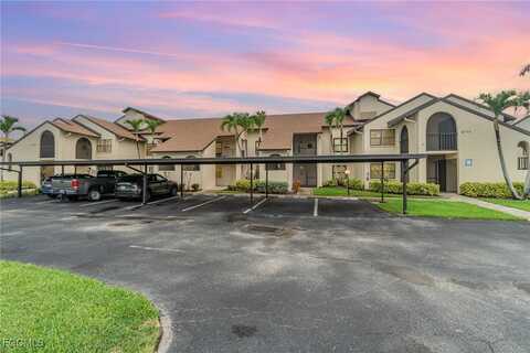 8715 Charter Club Circle unit: 3, Fort Myers, FL 33919
