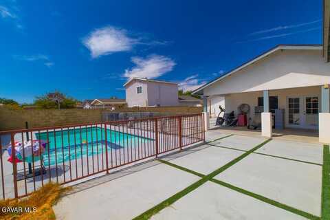 44300 Benald Street, Lancaster, CA 93535