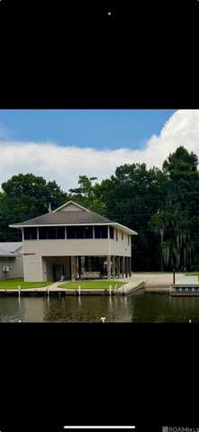 254 Bayou Tranquille Rd, Pierre Part, LA 70339