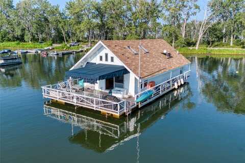 4 HORSESHOE POND, Erie, PA 16505