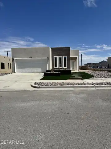 15165 Destination Avenue, El Paso, TX 79938