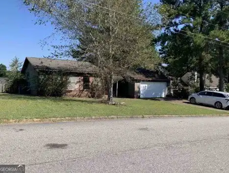 96 Blackhawk Dr, Daleville, AL 36322