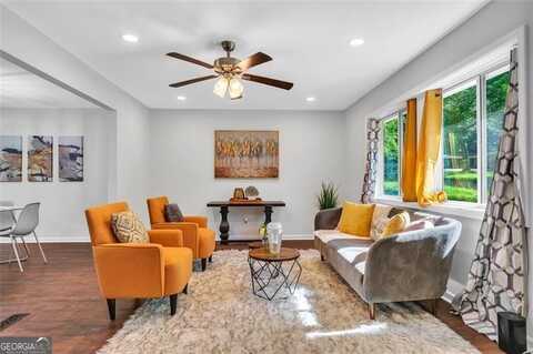 1893 BURNING TREE, Dekalb, GA 30032