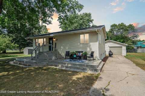 225 Washington Street, Maple Rapids, MI 48853