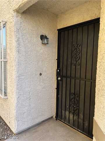 1928 Plumas Court, Las Vegas, NV 89108