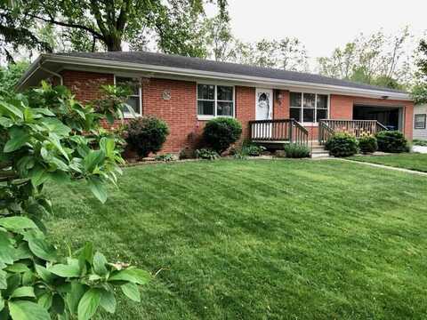 705 W Jefferson Street, Kouts, IN 46347