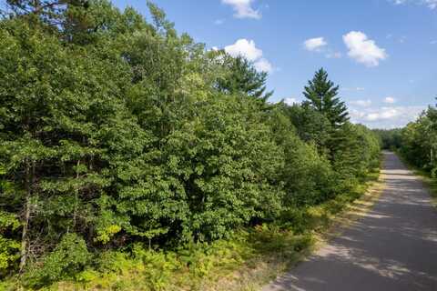 On MALBY LAKE RD, Minocqua, WI 54548