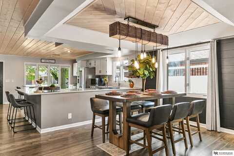 600 Pier 1, Lincoln, NE 68528