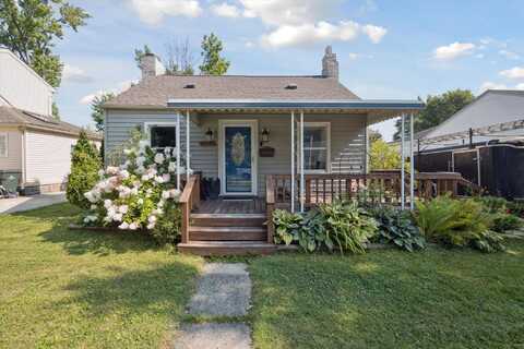 22225 Lange Street, Saint Clair Shores, MI 48080