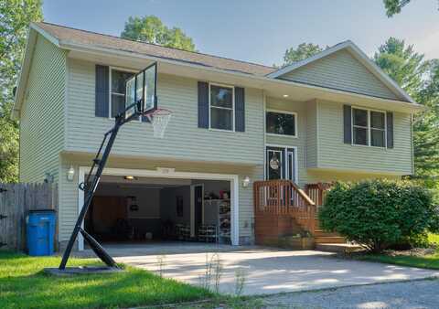 539 Bellevue Street, Twin Lake, MI 49457