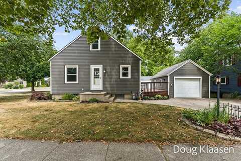 669 Central Avenue, Holland, MI 49423