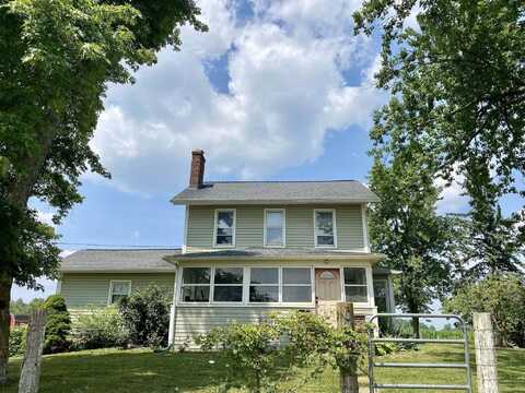 8820 Tamarack Road, Pittsford, MI 49271