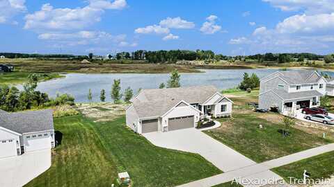 251 Warbler Drive, Caledonia, MI 49316