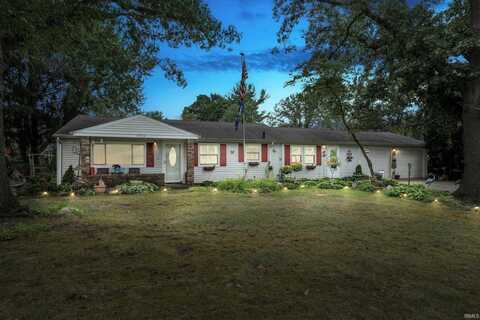 17572 Parker Drive, South Bend, IN 46635