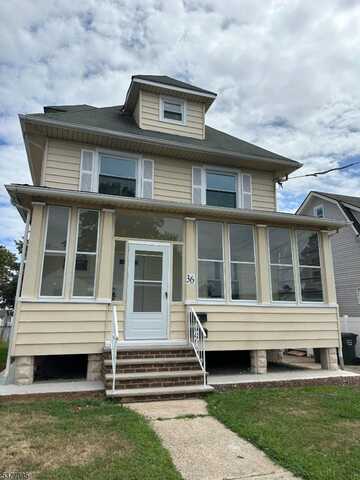 36 3Rd Ave, Apt B, Woodbridge, NJ 07064